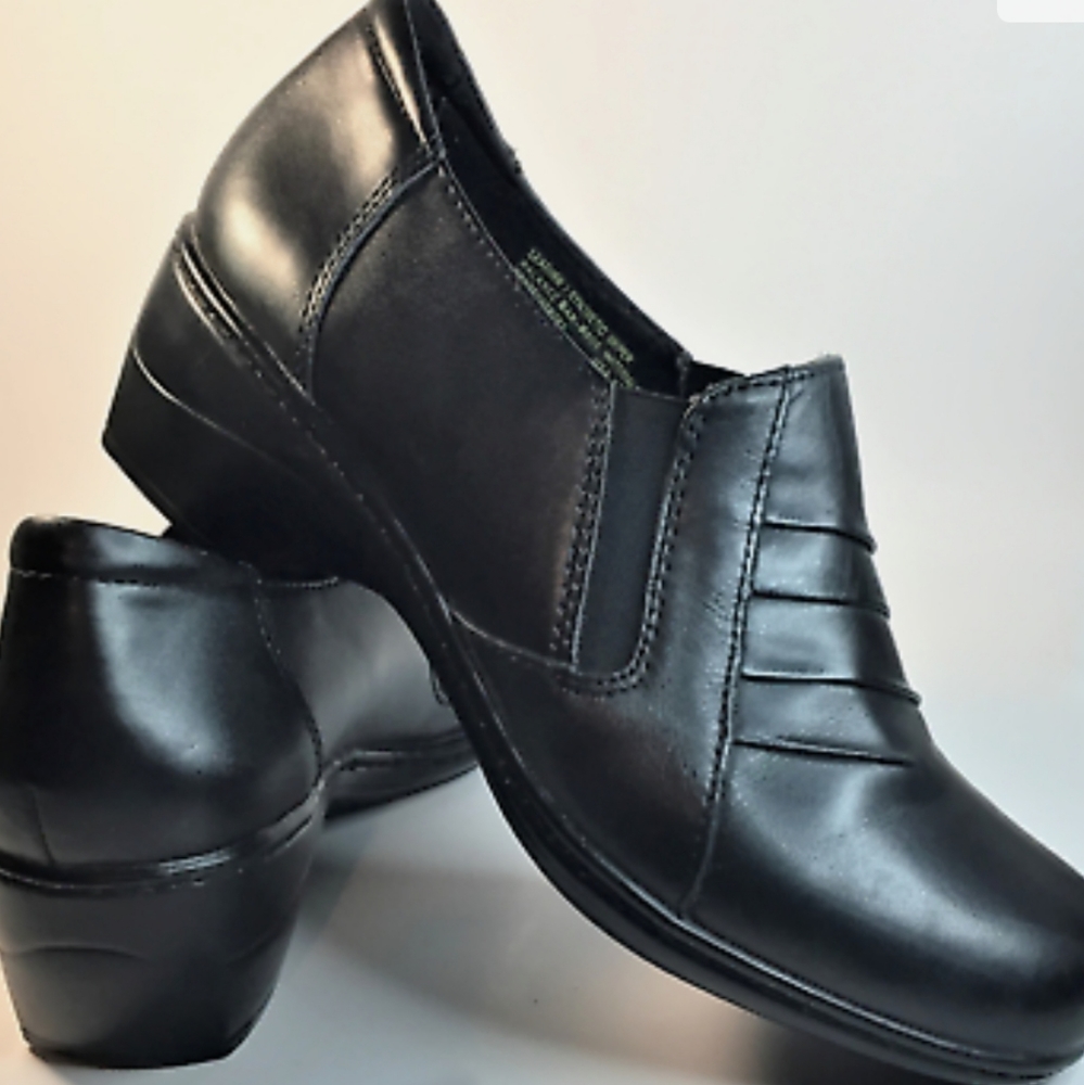 Thom McAn Loafers